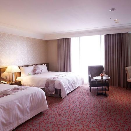 Grand City Hotel Fengyuan Eksteriør bilde