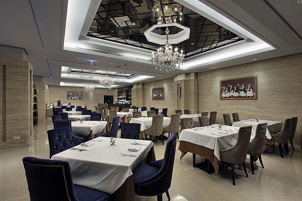 Grand City Hotel Fengyuan Eksteriør bilde