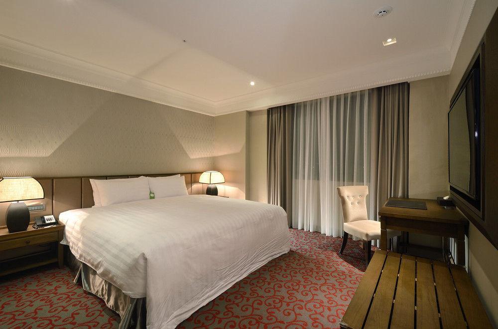 Grand City Hotel Fengyuan Eksteriør bilde