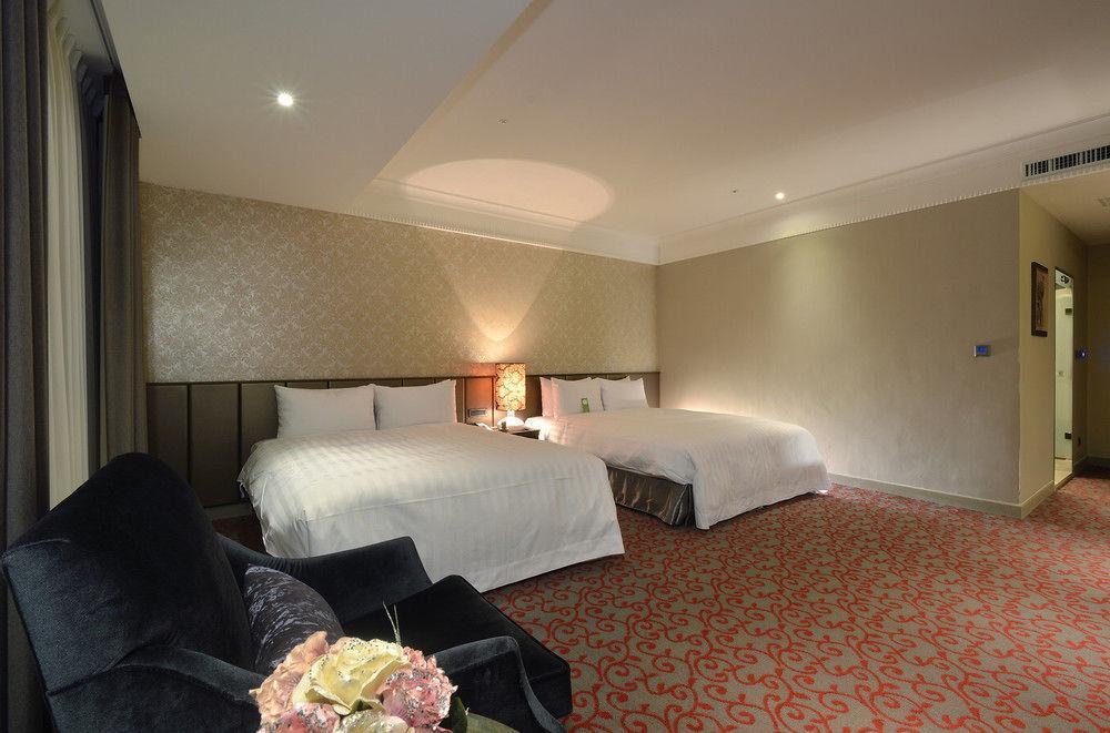 Grand City Hotel Fengyuan Eksteriør bilde