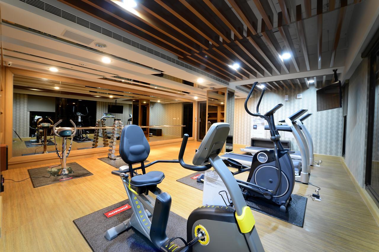 Grand City Hotel Fengyuan Eksteriør bilde