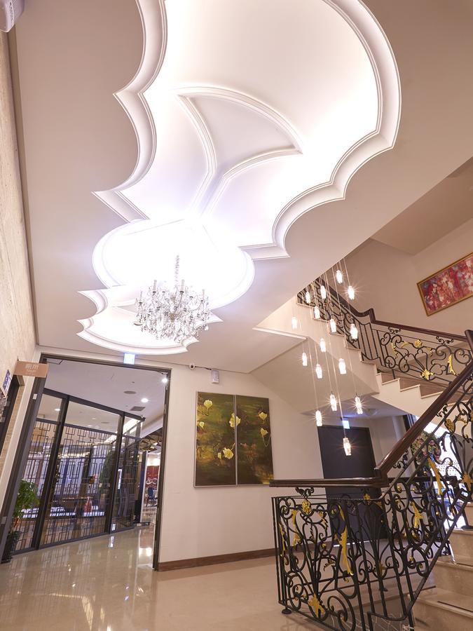 Grand City Hotel Fengyuan Eksteriør bilde
