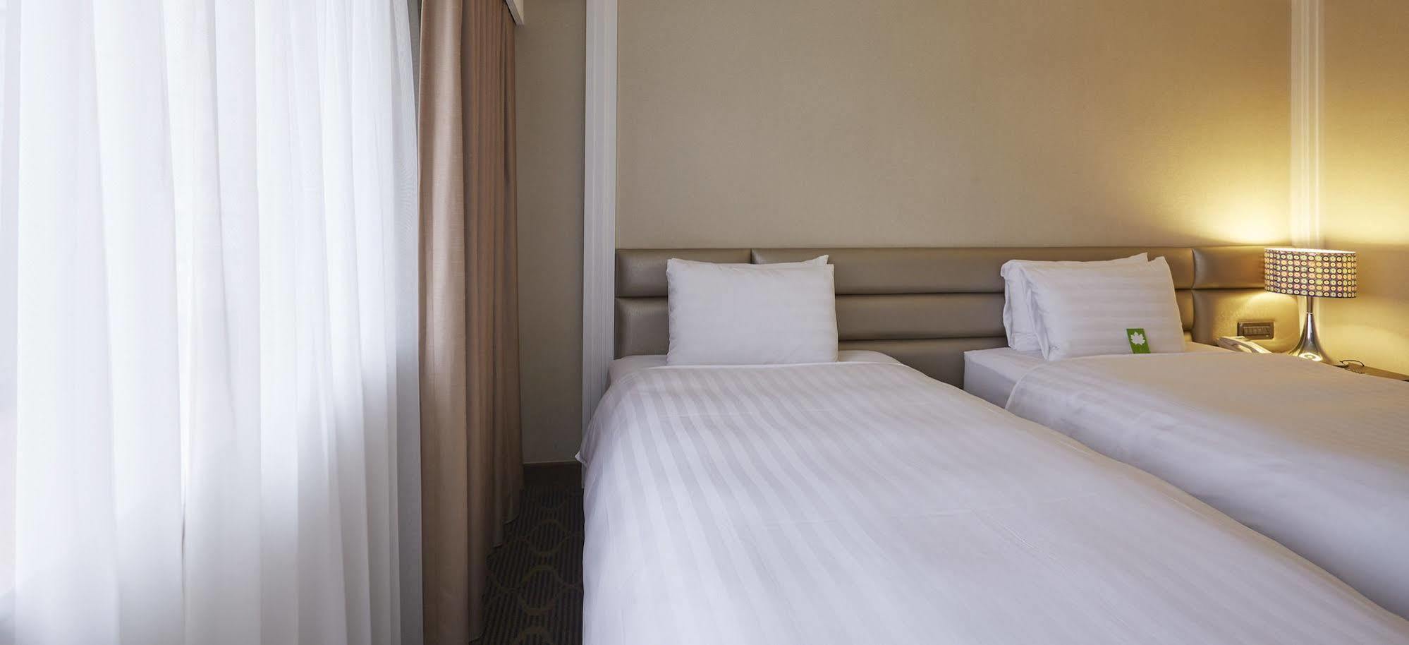 Grand City Hotel Fengyuan Eksteriør bilde