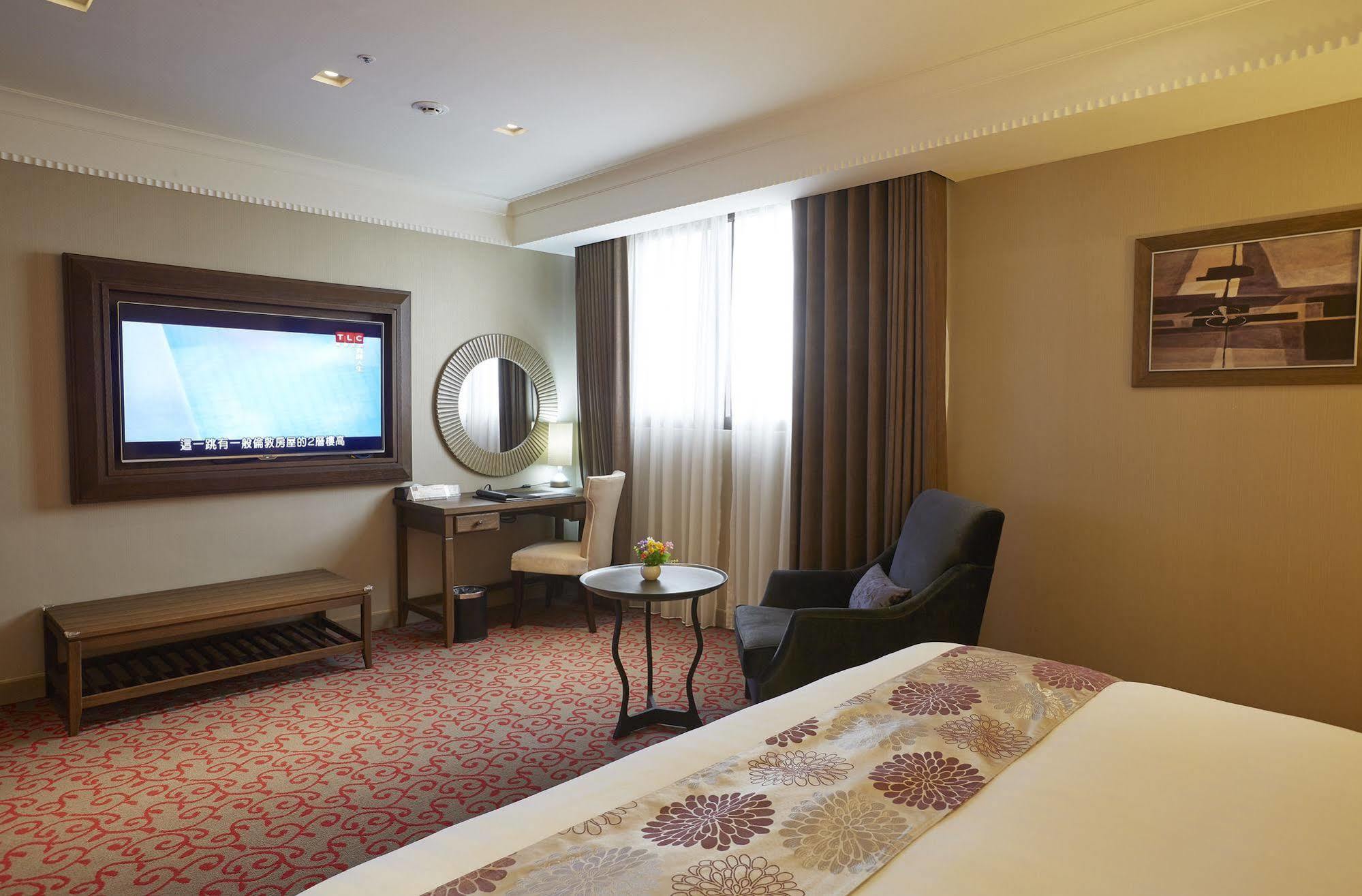 Grand City Hotel Fengyuan Eksteriør bilde