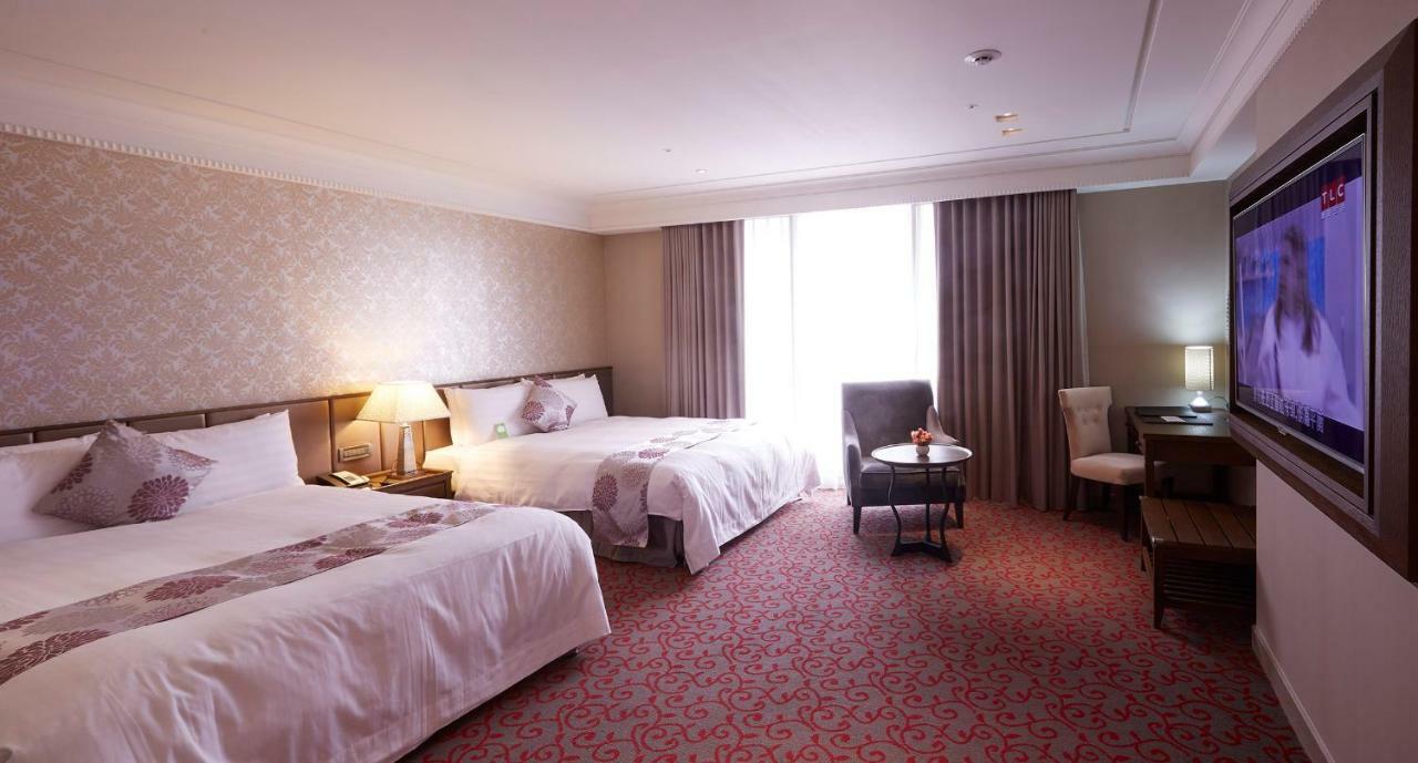 Grand City Hotel Fengyuan Eksteriør bilde